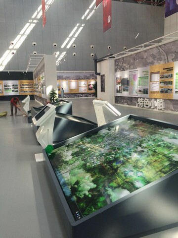 宿遷市建市20周年展覽館信息發(fā)布、觸摸設(shè)備均由米可提供